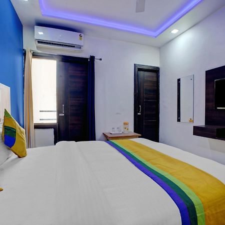 Hotel The Orient Tree, Agra Agra  Kültér fotó